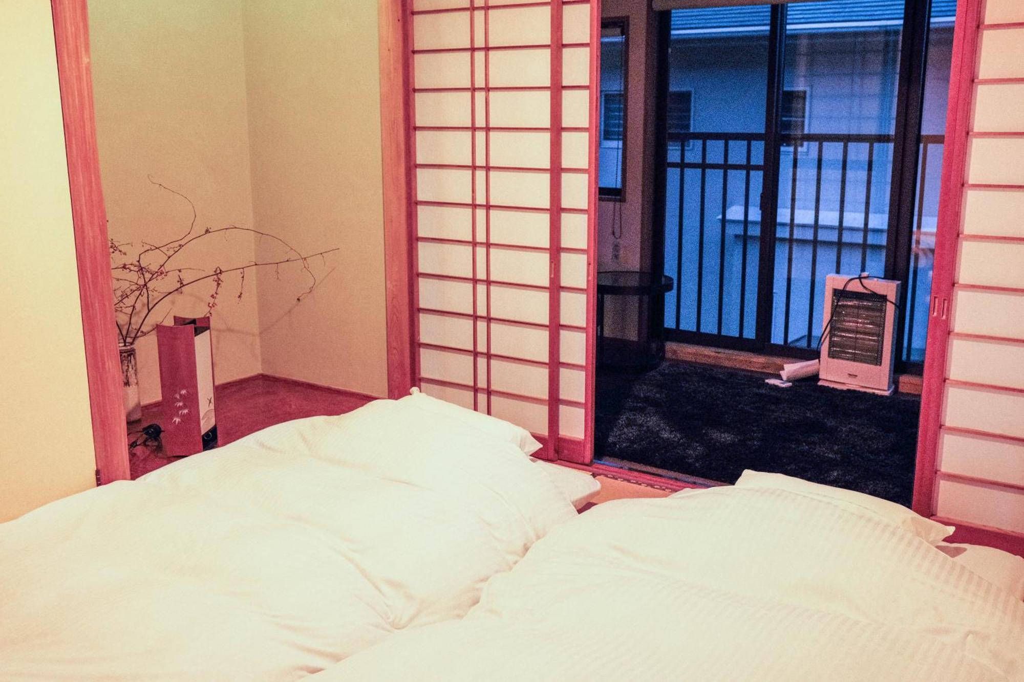 伊豆高原 温泉付別荘 Isana Mountain Villa Futo Экстерьер фото