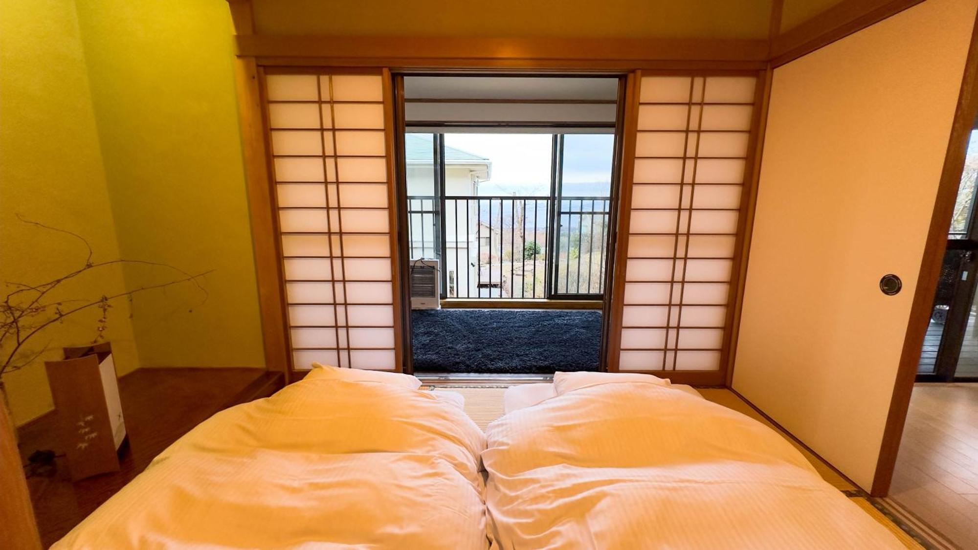 伊豆高原 温泉付別荘 Isana Mountain Villa Futo Экстерьер фото